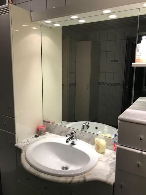 Comfortable 3 Bedroom Apartment On One Floor. Sandefjord Exterior foto